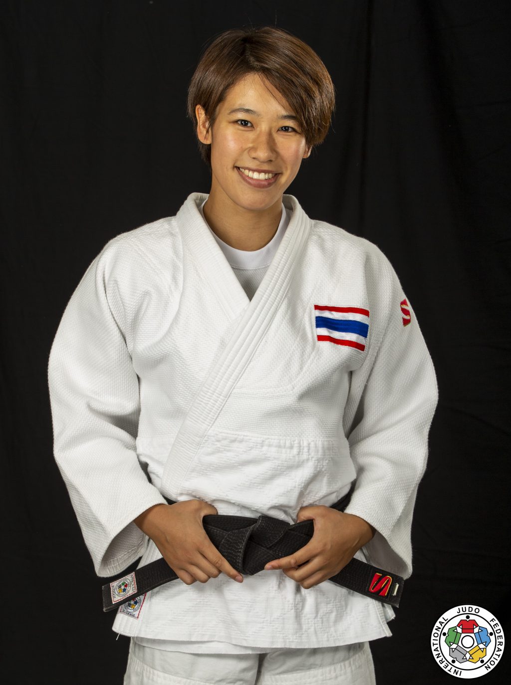 ウォラシーハ ガチャコーン リサ 選手 とっても素敵でいつも優しくて明るい大好きな先輩 がタイから東京五輪へ Judo3 0スクール